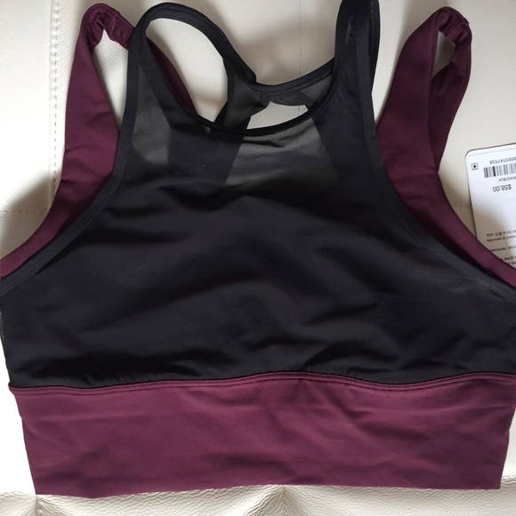 Tops - NWT DKAD LULULEMON DOUBLE TAP BRA II - - Size 8